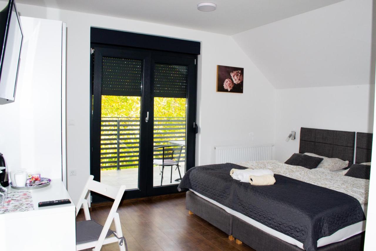 Kraljeva Hiza - Apartmani I Sobe Kralj Свети-Мартин-на-Мору Экстерьер фото