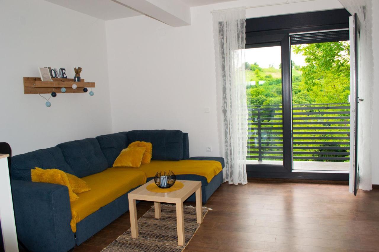 Kraljeva Hiza - Apartmani I Sobe Kralj Свети-Мартин-на-Мору Экстерьер фото