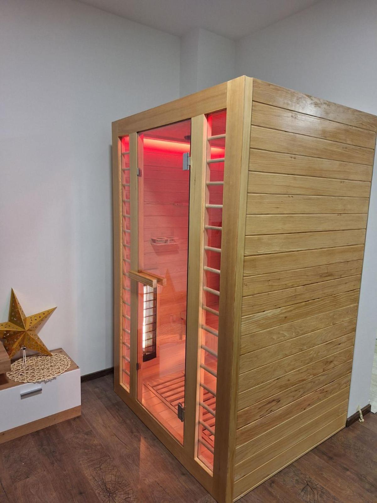Kraljeva Hiza - Apartmani I Sobe Kralj Свети-Мартин-на-Мору Экстерьер фото